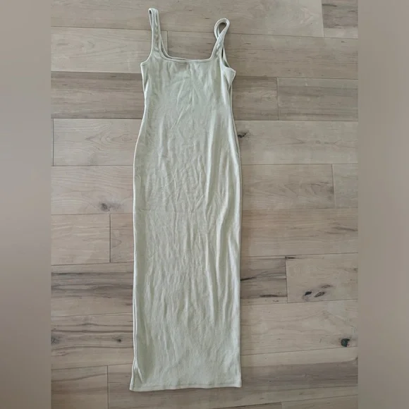 petal and pup beige dress Farryn Maxi Dress - Black Beige Floral main image 0